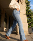 KDAPDT.02 jean flare bleu clair kivesrc15479313465719s04m69603903570295skusapv00a004786 05