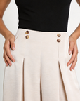 02. 02 pantalon satine taille haute plis et quatre boutons image 6