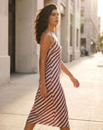 02. 02 robe midi satinee a rayures col v image 12