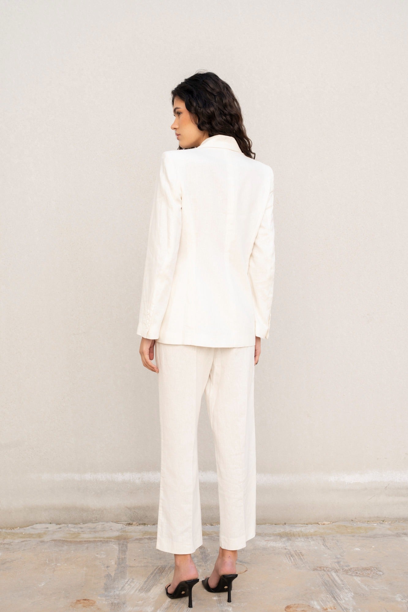 Blazer en lin blanc femme – Veste tailleur chic et légère pour l'été Sapiato