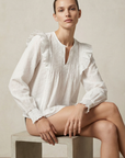 Blouse plumetis coton blanc femme – Manches longues – Style chic