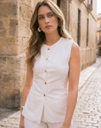 Blouse sans manches boutons dorés