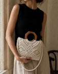 02. Sac Mini cabas en macramé à anses en bois