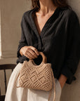 02. Sac Mini cabas en macramé à anses en bois