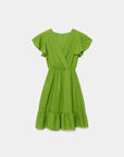 Robe fluide manches courtes en polyester légère — coupe féminine, modèle vert, sur un fond blanc.