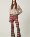 Pantalon flare taille haute fluide – Coupe évasée imprimée