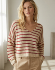 Pull court femme en maille torsadée col V style cropped
