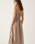 Robe midi rayée à bretelles larges