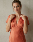 Robe satinée orange cuivré