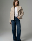 Veste courte effet poil doublée col à revers