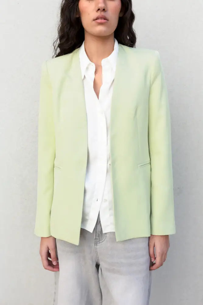 Veste sans rabat en vert clair pour femme, col sans revers, élégante et moderne
