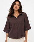 blouse marron boutonnage devant