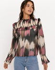blouse ikat manches longues smockées
