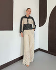 chemise bicolore en crochet et boucle manches longues image 3