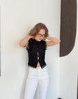 top13809 chemise noire slim sans manches a col montant et longueur raccourcie image 2