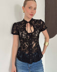 top13856 chemise noire a fleurs boutonnee avec manches bouffantes image 1