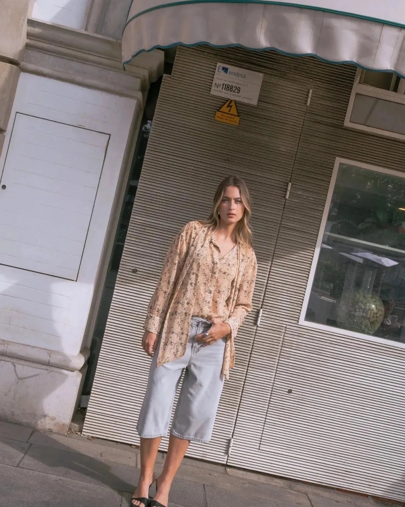 Flowing Shirt with Knot – Bohemian Chic Elegance SAPIATO