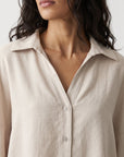 chemise fluide col classique beige