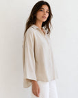 chemise oversize profil beige