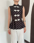 top13864 chemise vintage noire ajustee sans manches a pois image 4