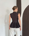 top13864 chemise vintage noire ajustee sans manches a pois image 5