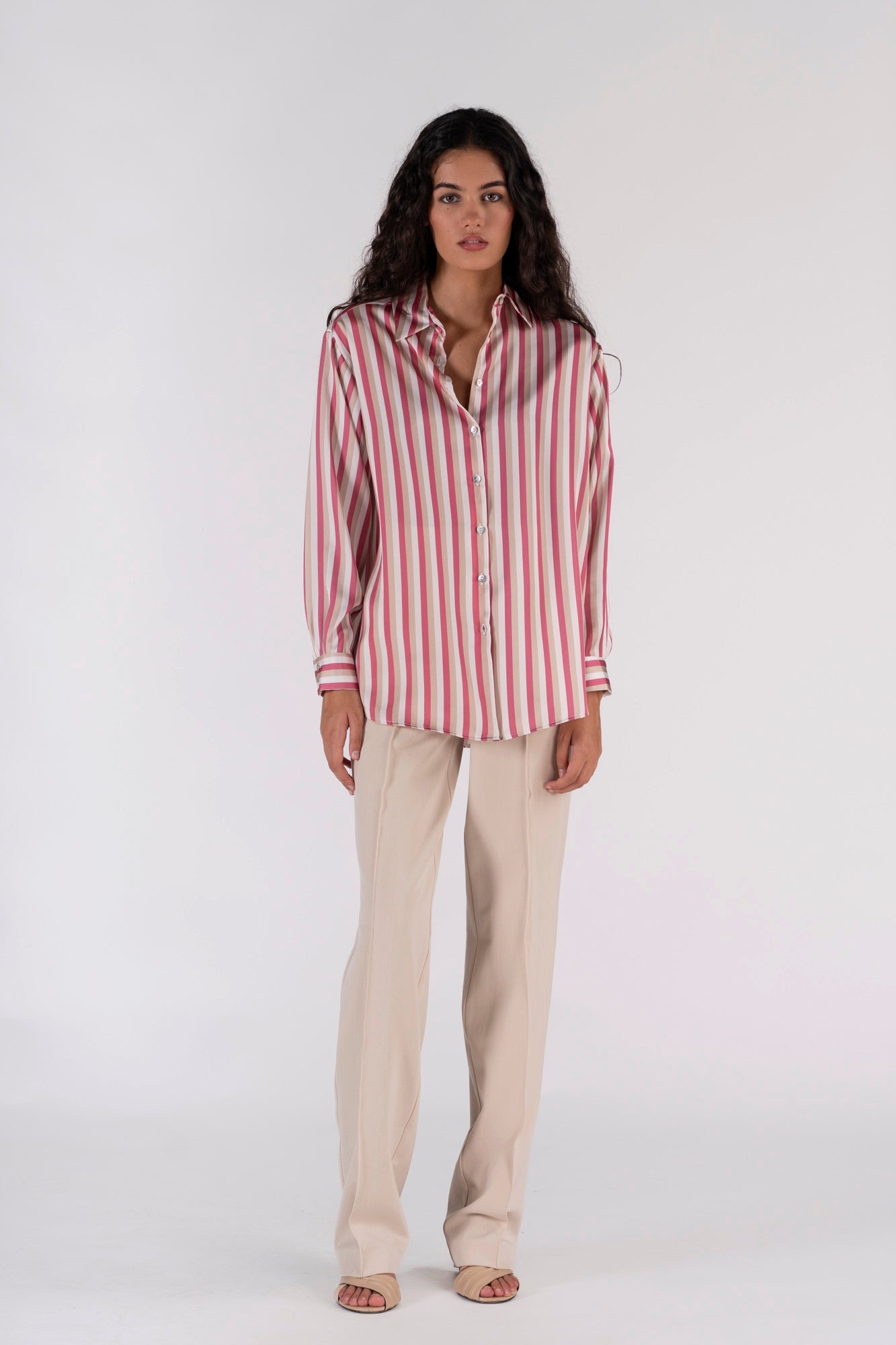 Chemise satinée femme imprimée rayée – coupe fluide chic Sapiato
