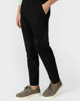 pantalon de ville noir coupe fuselée