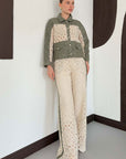 pantalon en crochet beige a bandes kaki image 1