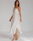 Robe halter midi beige avec fente