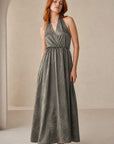 Robe longue satinée col halter