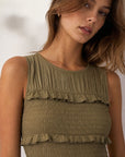 Robe midi fluide à buste smocké