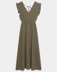 Robe midi fluide V-col sans manches taille élastique Italie en vert, version présentation.