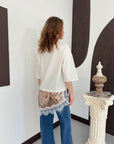 top13820 chemisier blanc glamour a paillettes avec demi manches image 5