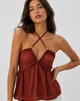 top décolleté V froissé rouge carmin