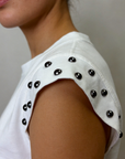t shirt tachuelas image 6
