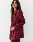 Veste bordeaux vue de profil