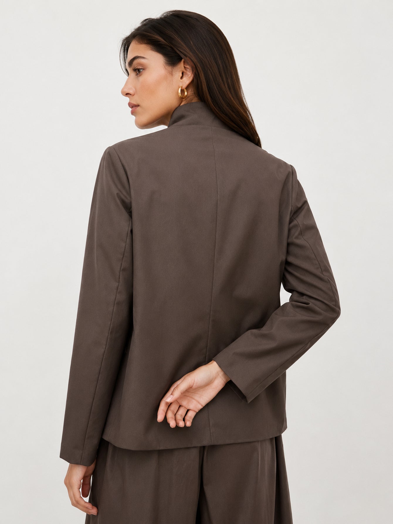 veste marron détail col et bouton