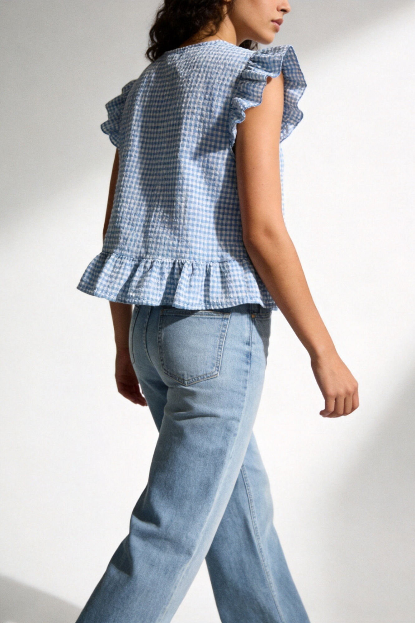 02. 02 blouse vichy a volants image 3