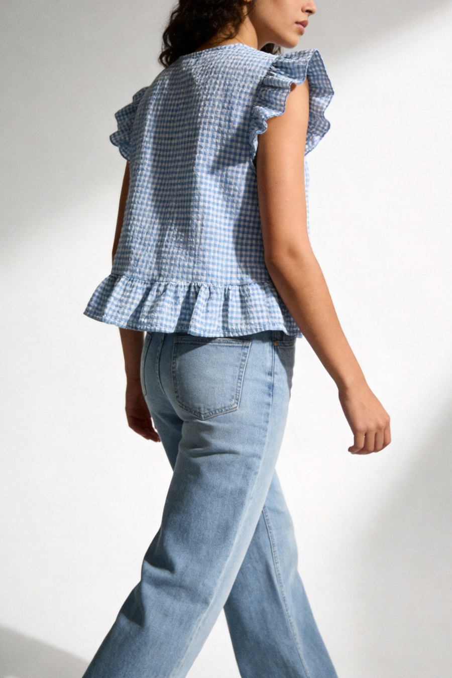 02. 02 blouse vichy a volants image 3