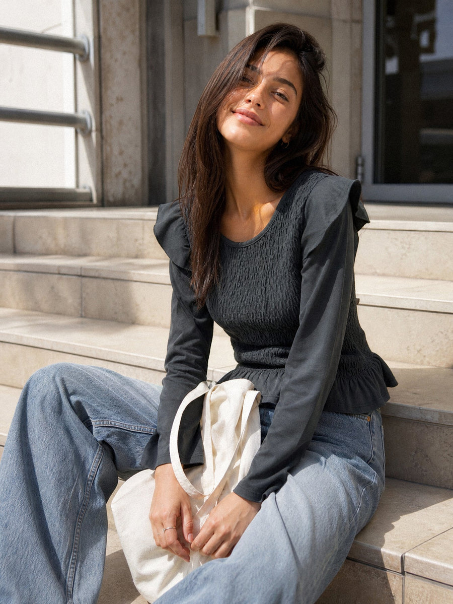 blouse smockée manches longues gris