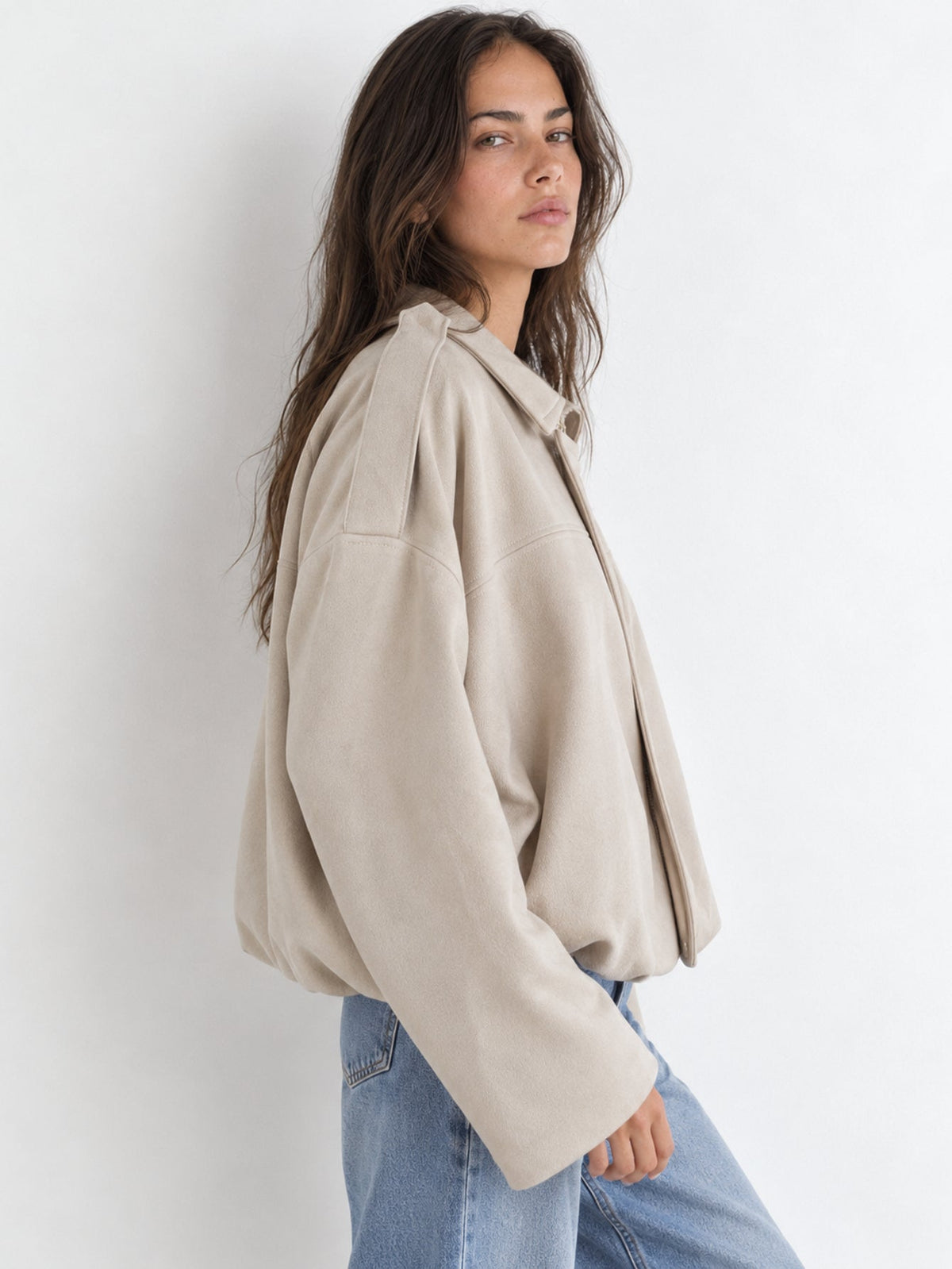 Profil blouson bomber suédine beige