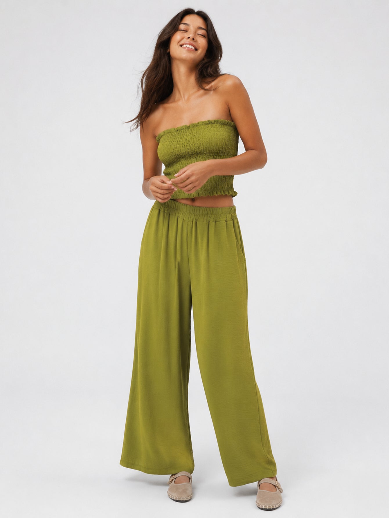 ensemble bandeau smocké beige en situation