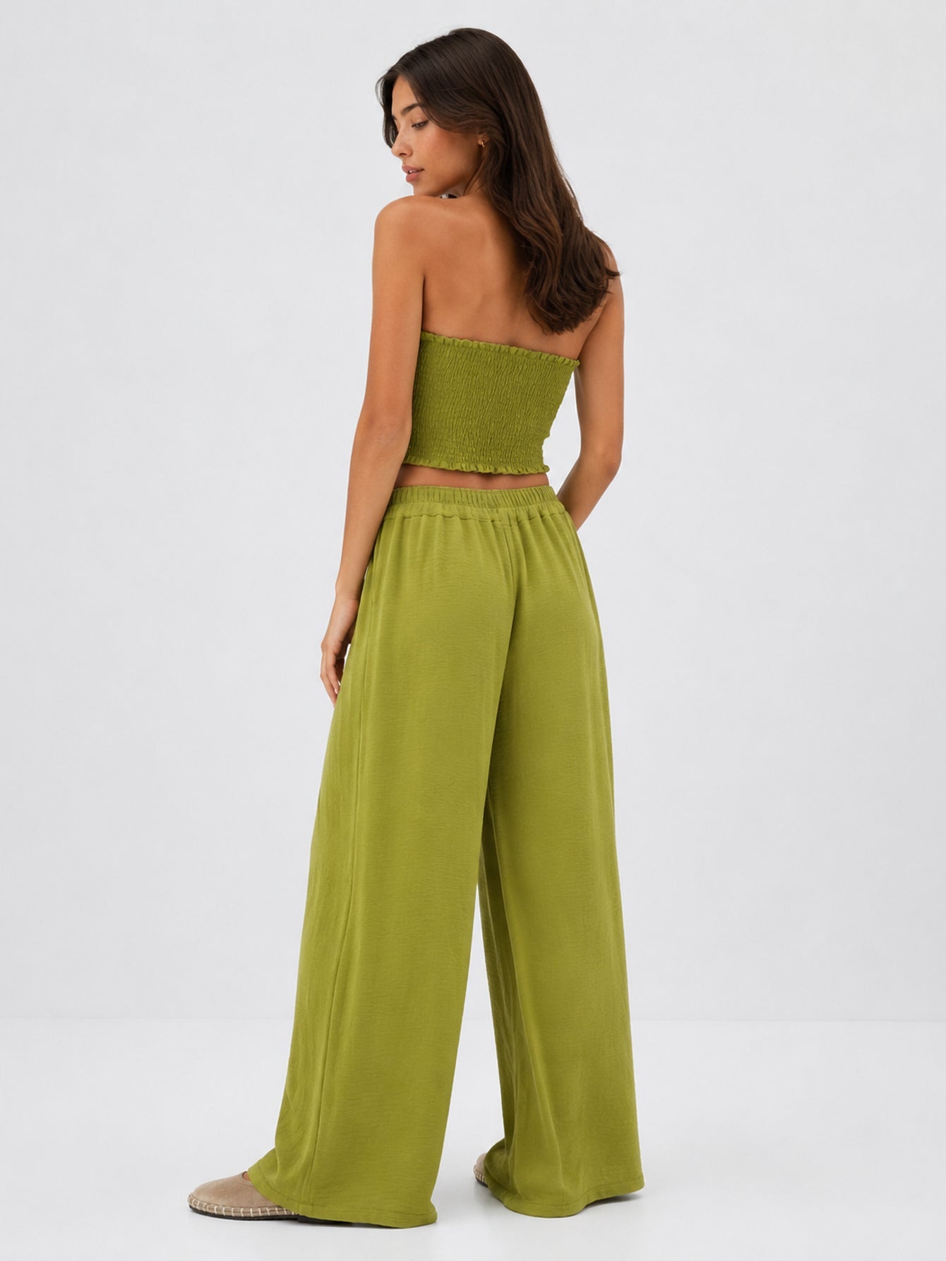 ensemble bandeau smocké marron en situation