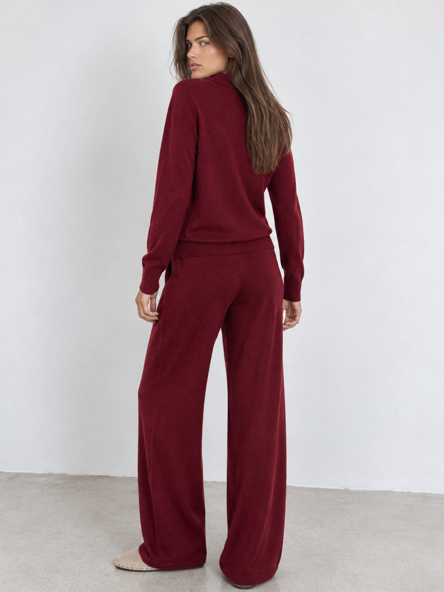 Ensemble en maille bordeaux dos