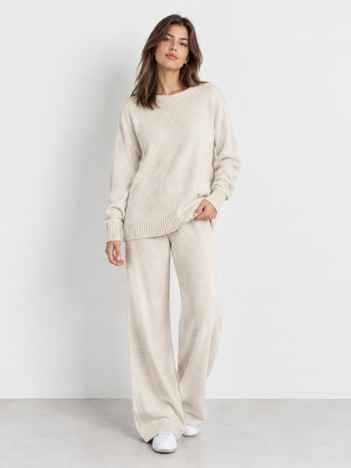 Ensemble en maille blanc cassé