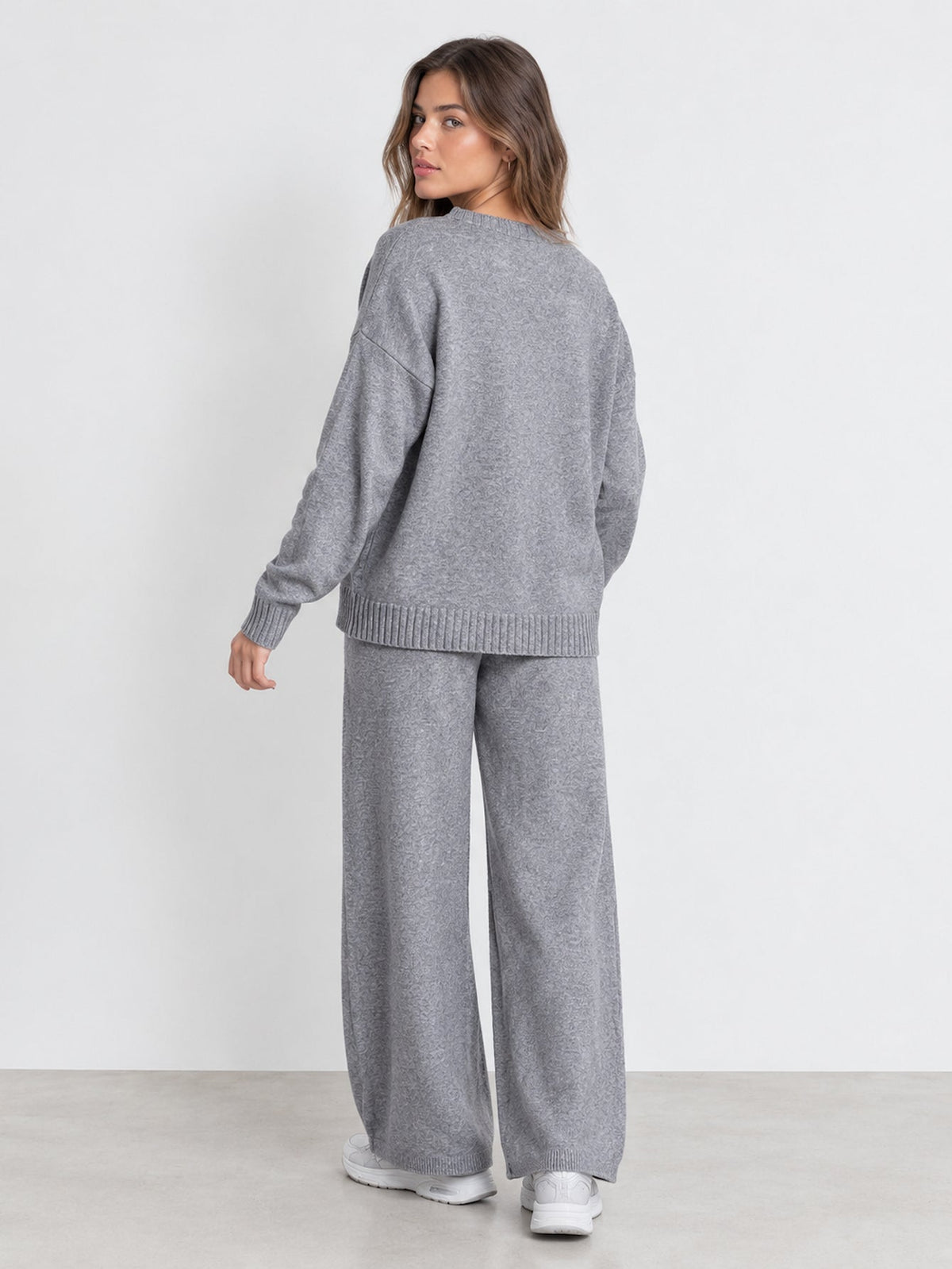 Dos ensemble en maille gris clair