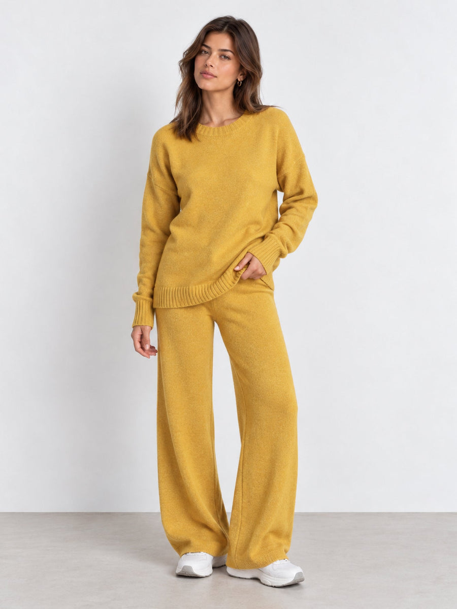 Ensemble en maille jaune moutarde