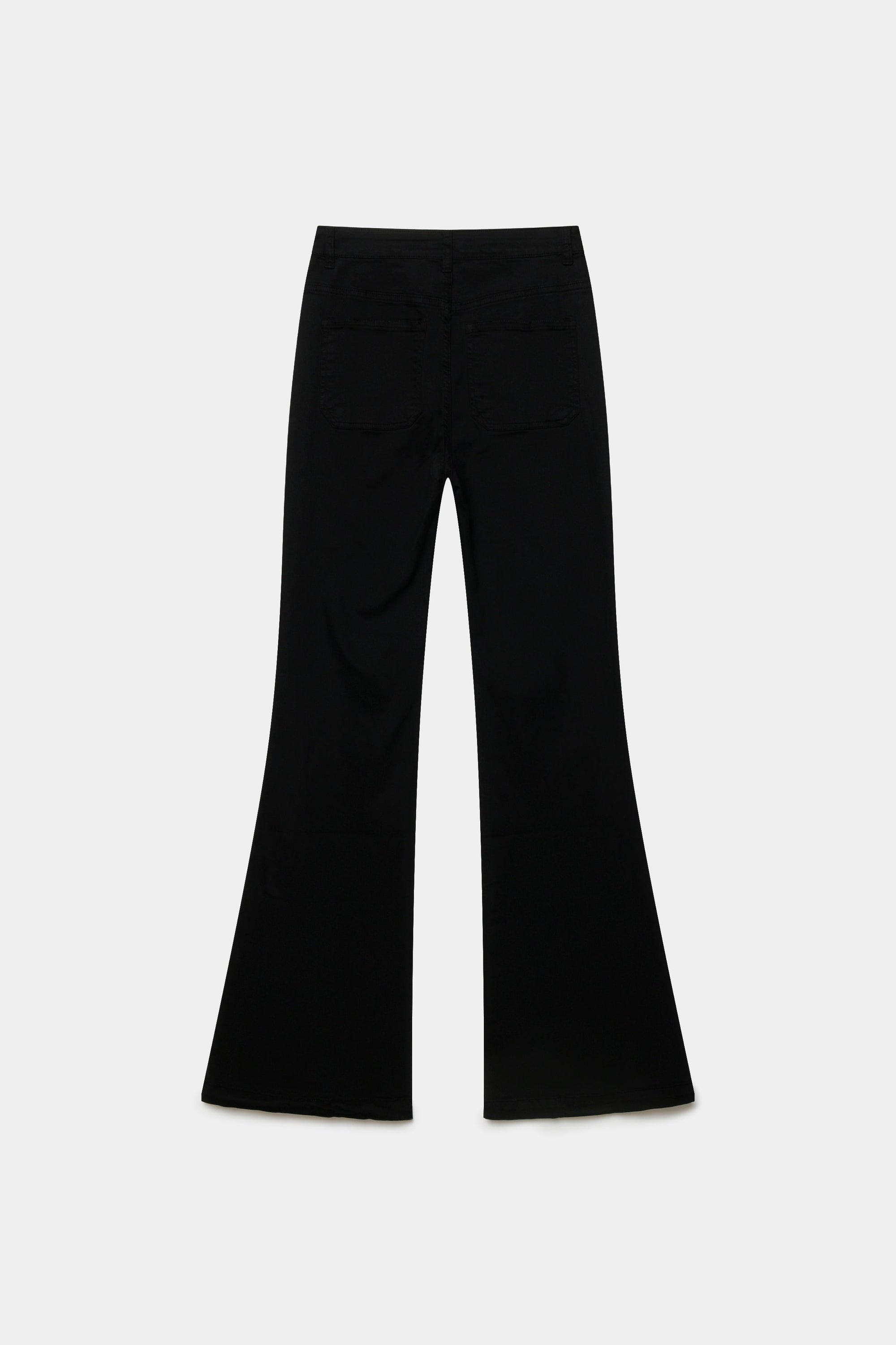 02. 02 jean denim cloute poches plaquees image 16