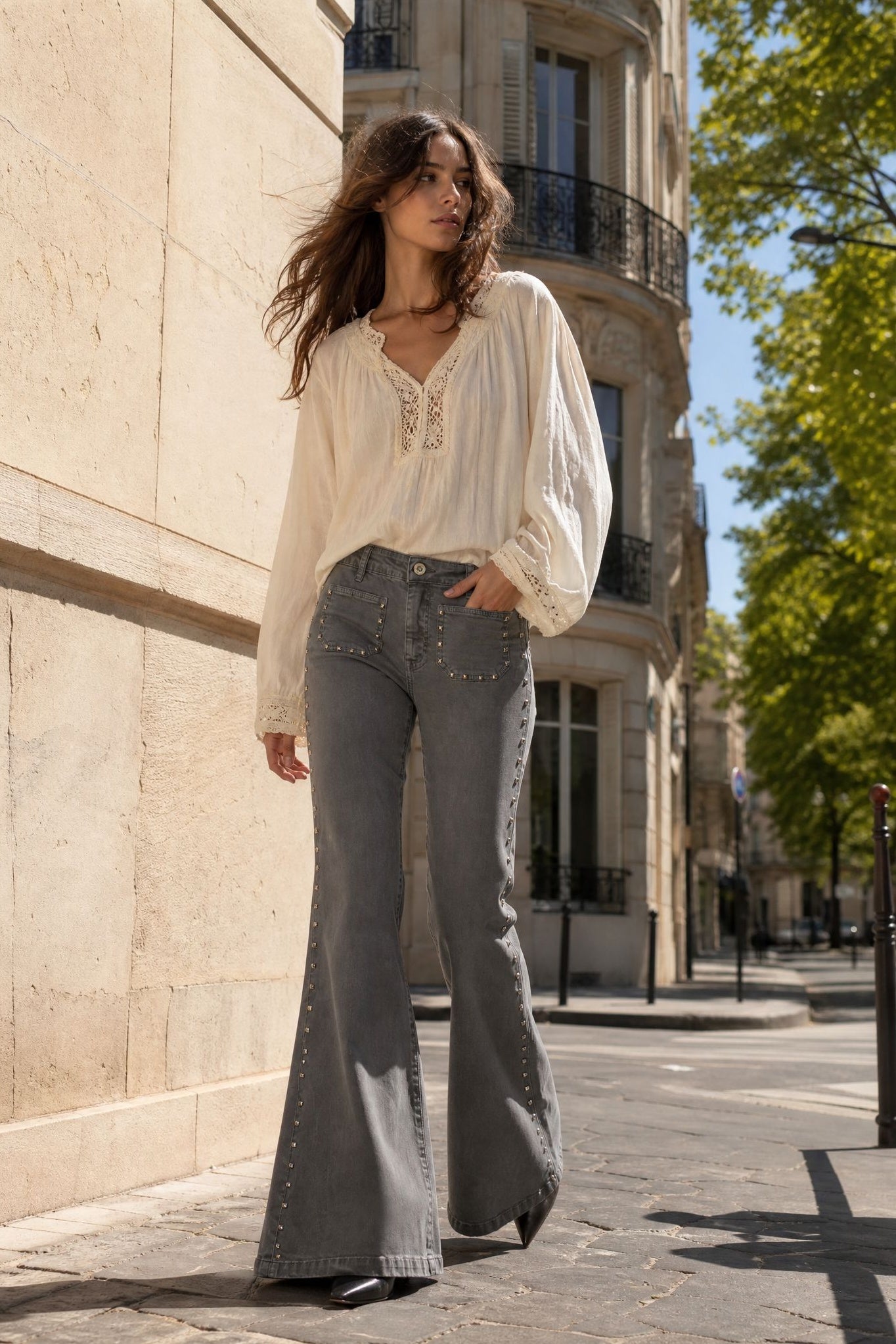 02. 02 jean denim cloute poches plaquees image 28