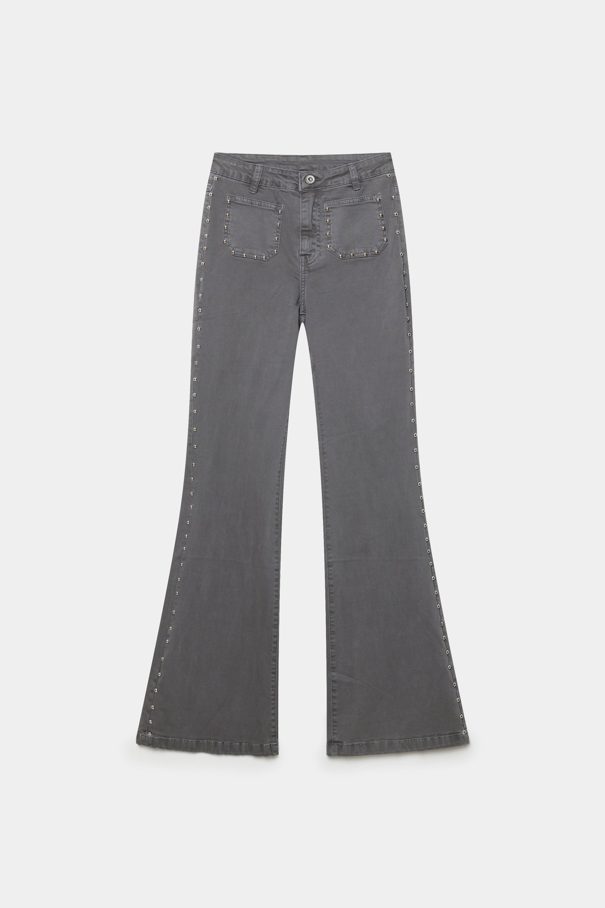 02. 02 jean denim cloute poches plaquees image 8